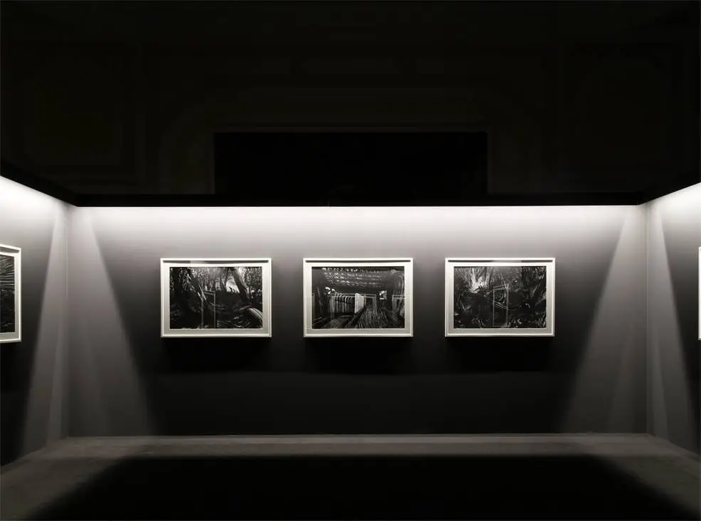 Villa — exposition